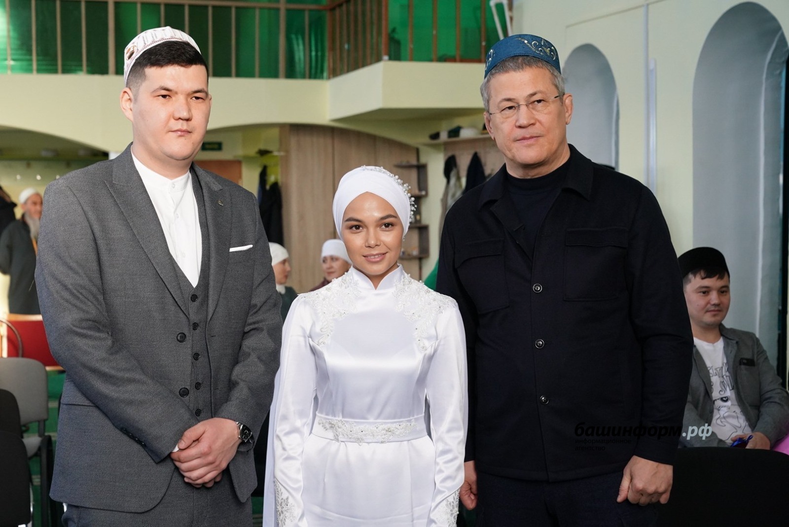 Олег Яровиков