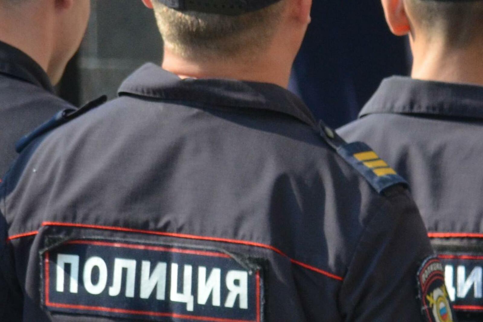автор