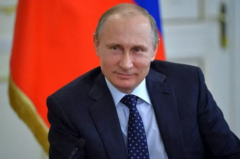 Путин наградил медиков за вклад в развитие здравоохранения