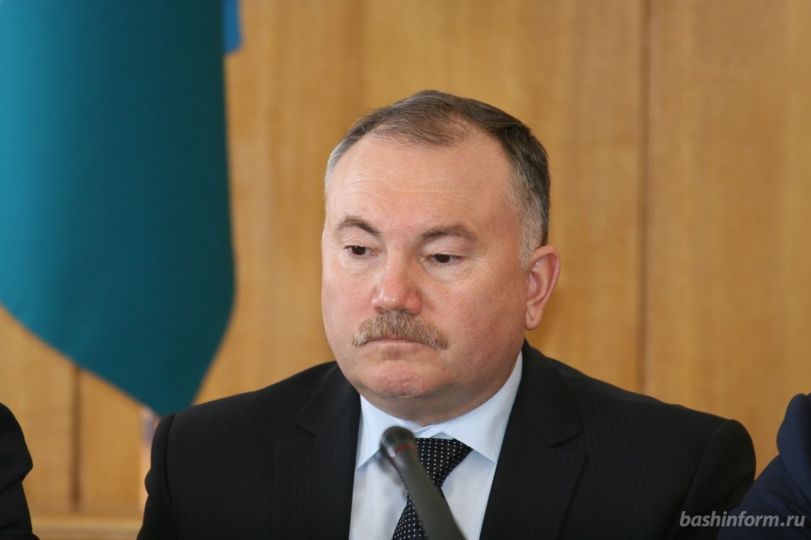 Андрей Старостин