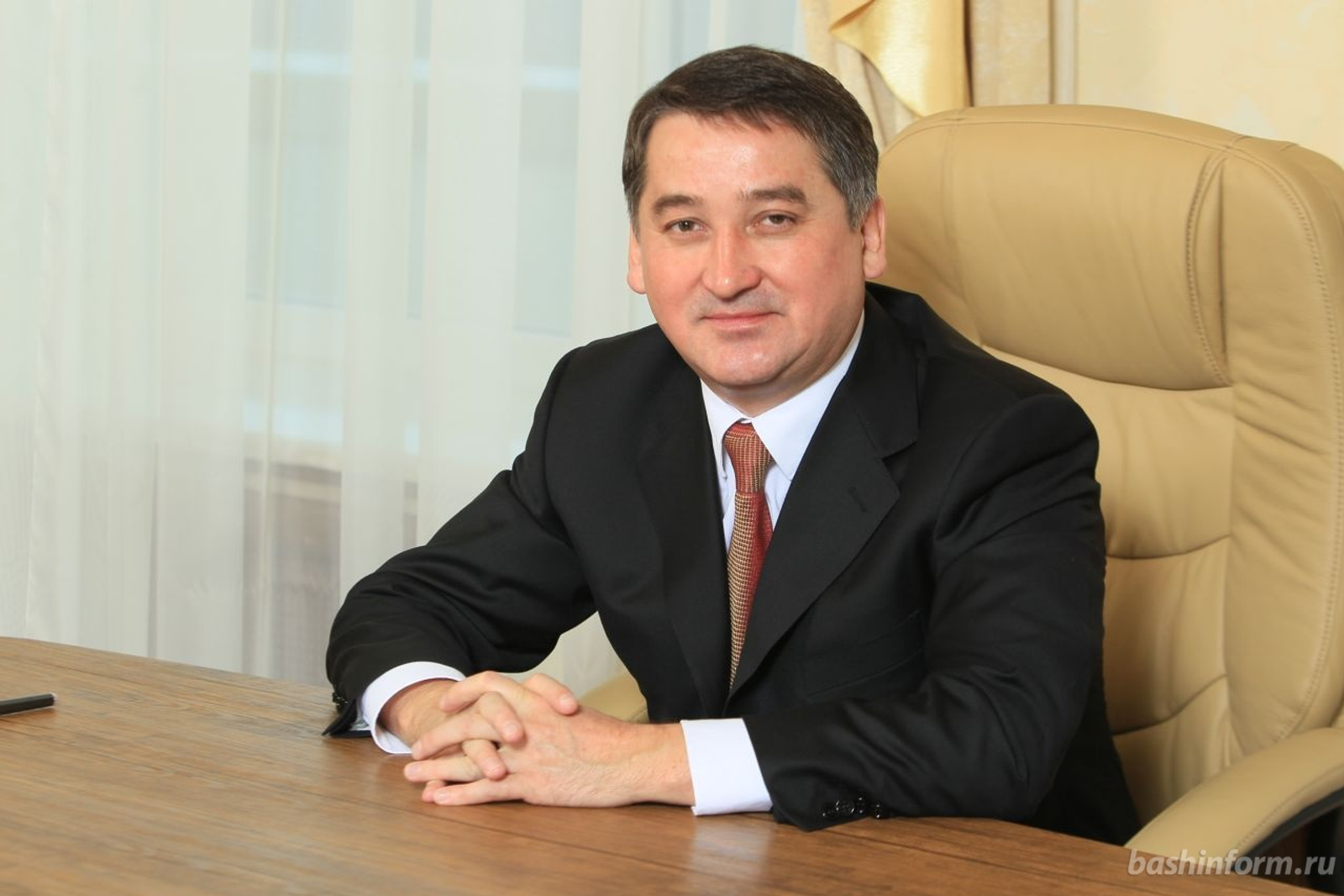 Андрей Старостин