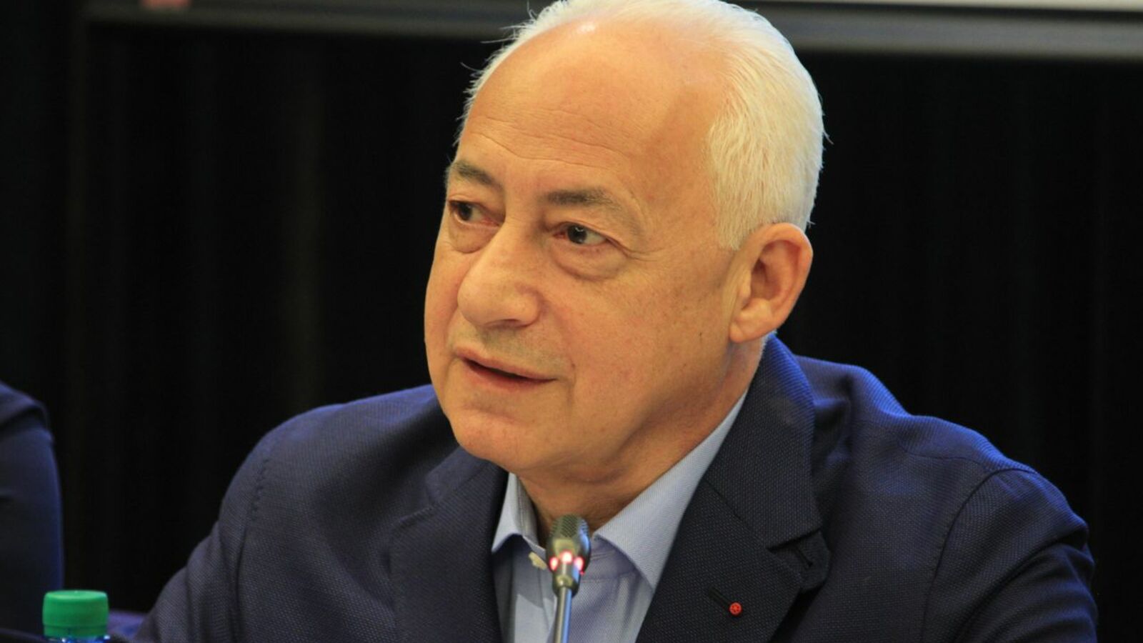 Олег Яровиков