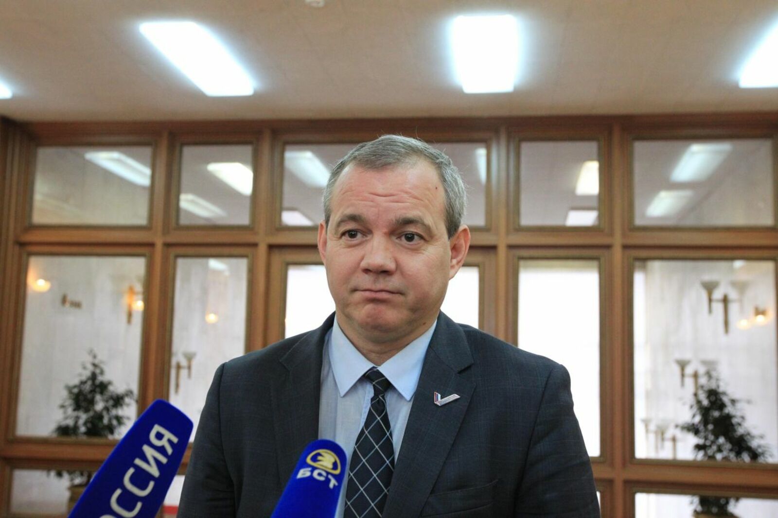 Олег Яровиков