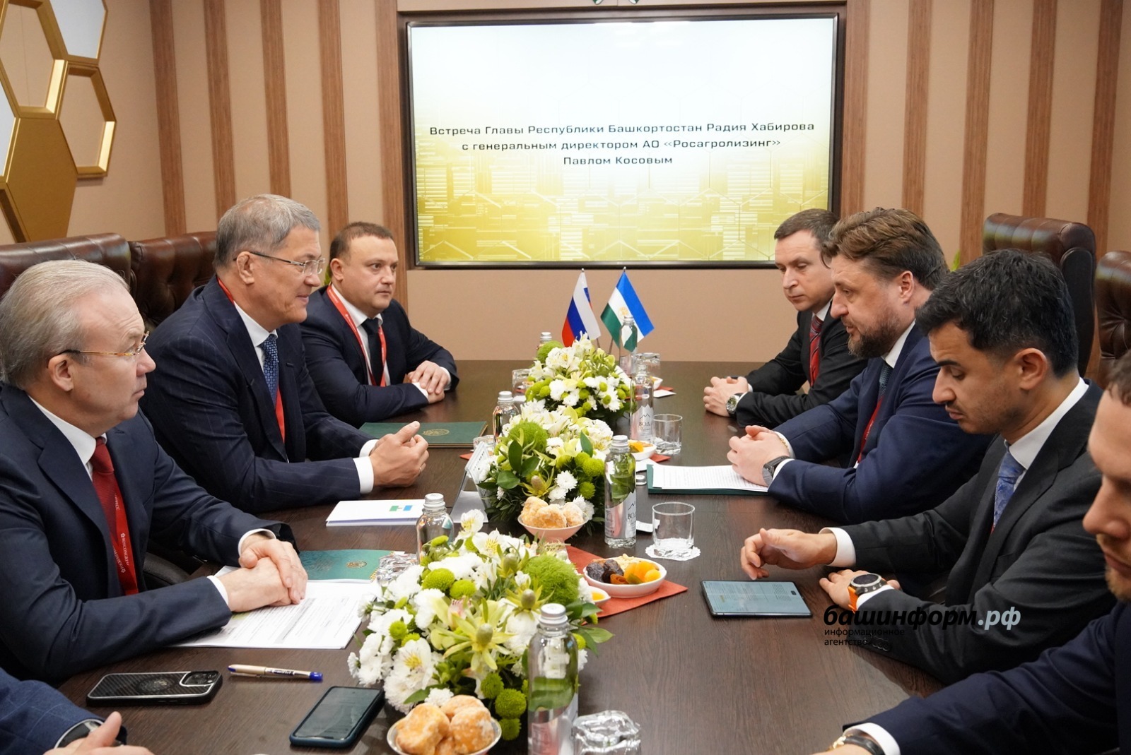 Олег Яровиков