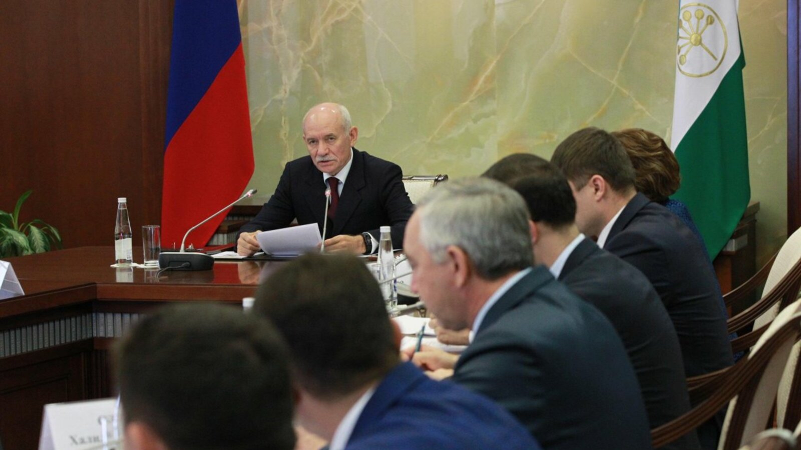 Олег Яровиков