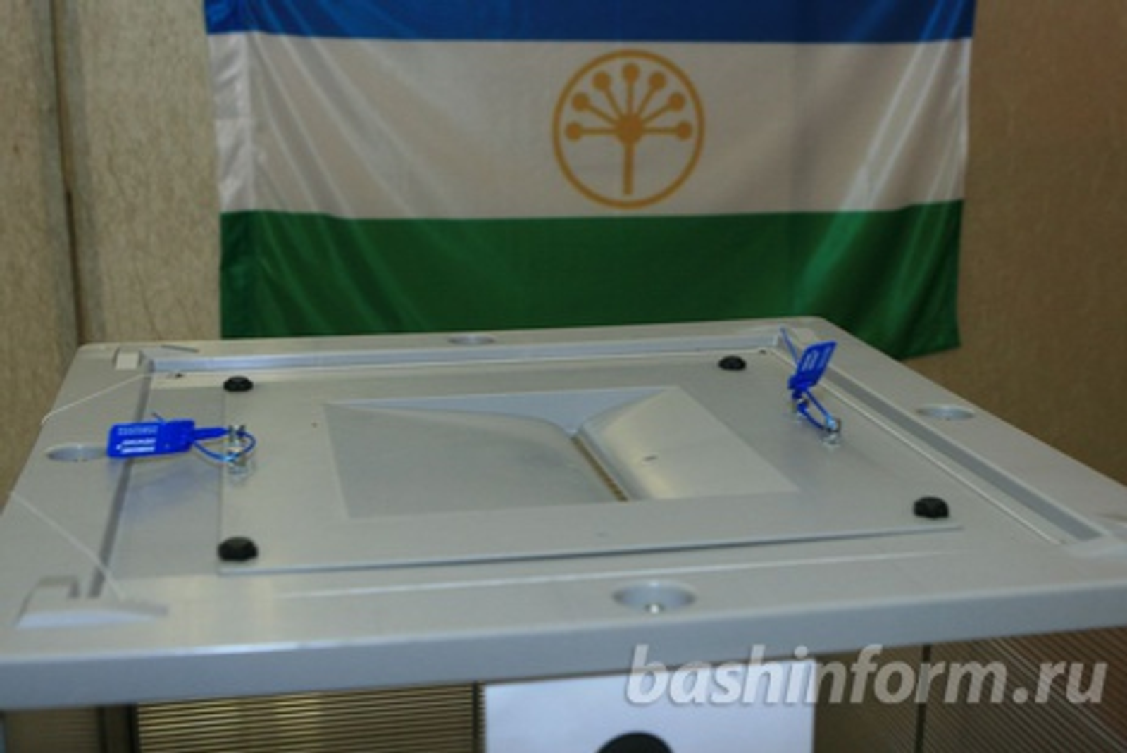 Андрей Старостин