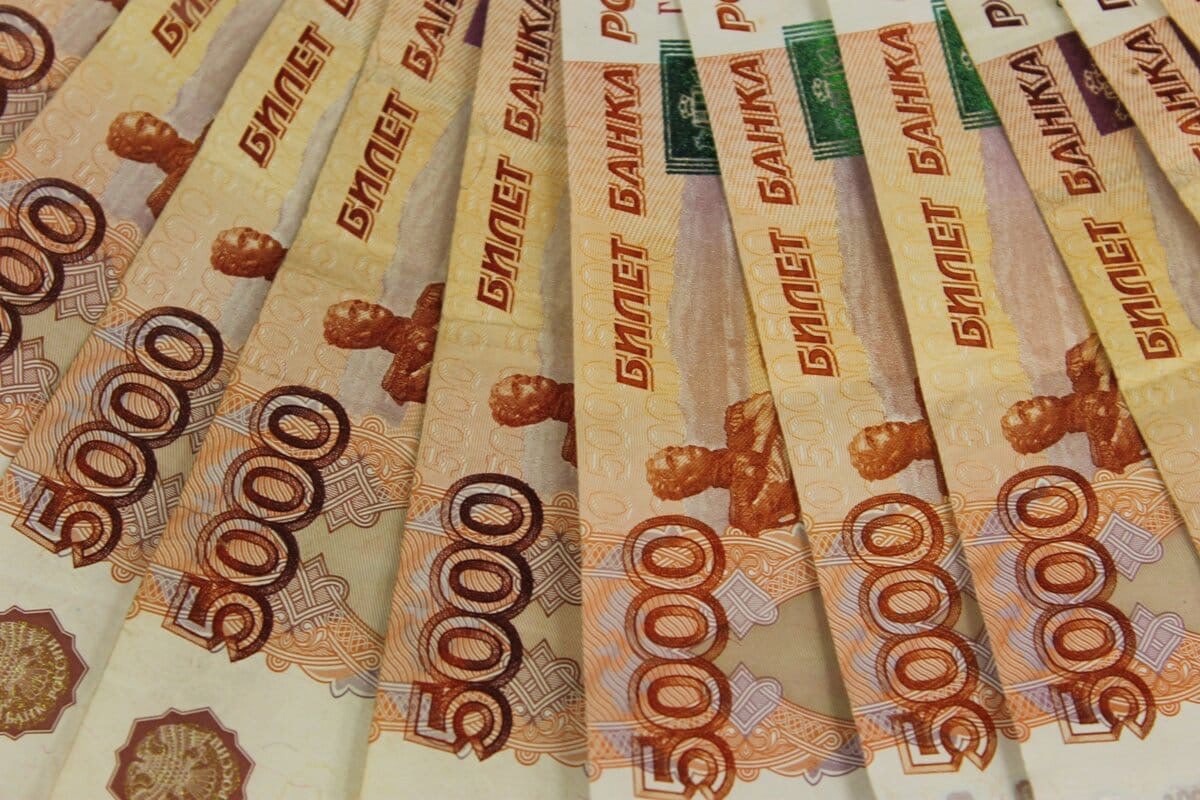 Известно, когда родители в Башкирии начнут получать по 10 тысяч рублей на ребенка