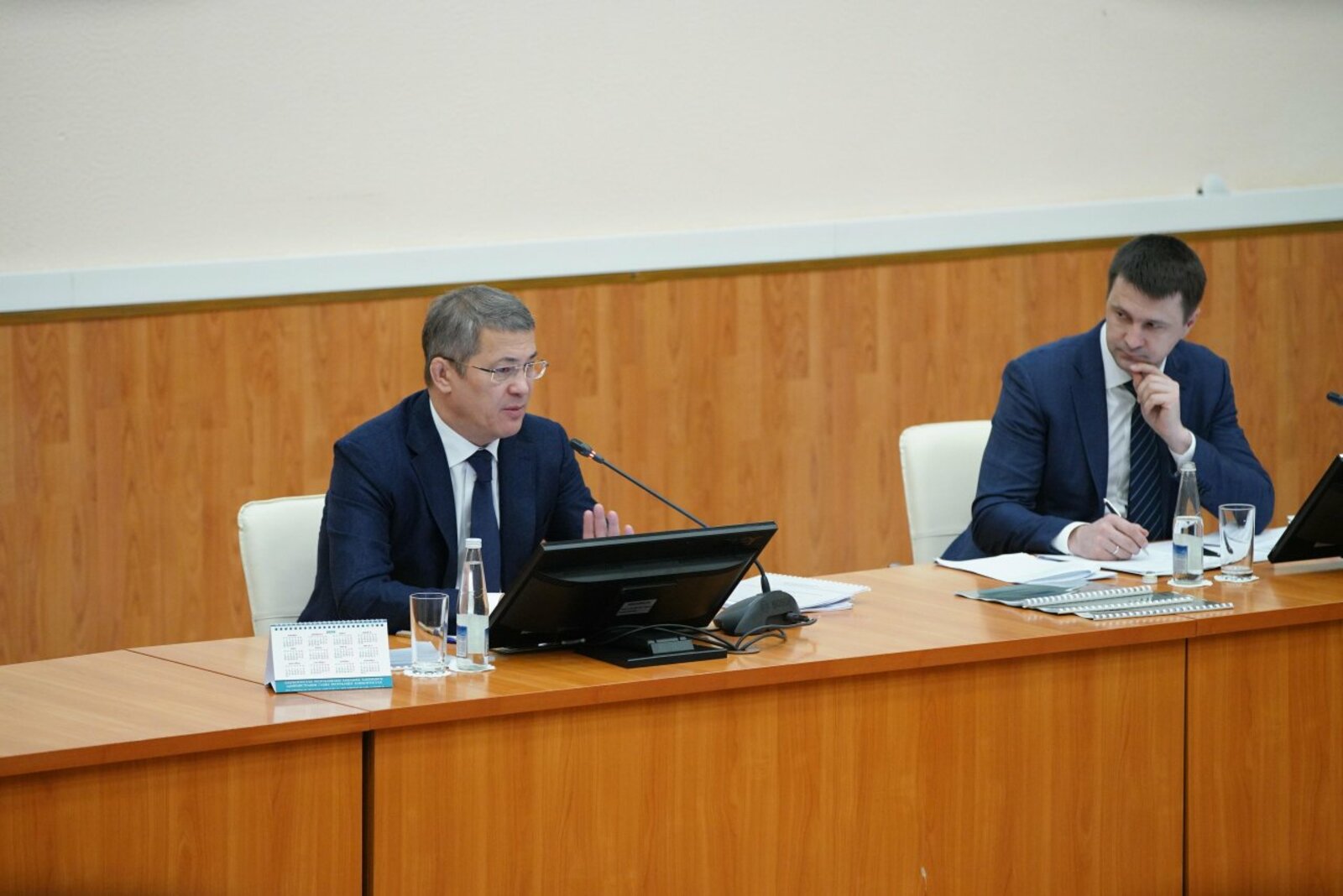 Олег Яровиков