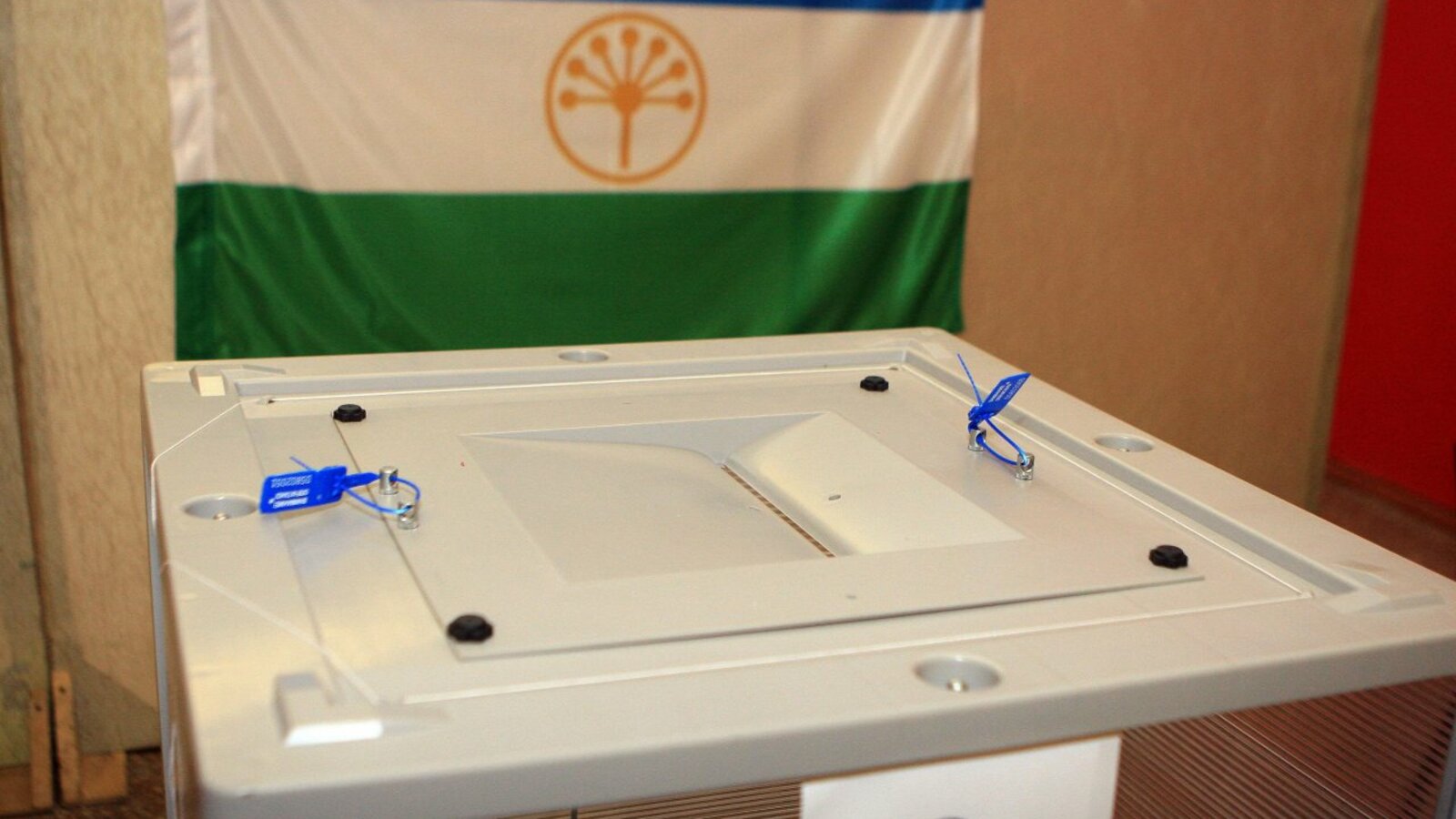 Андрей Старостин