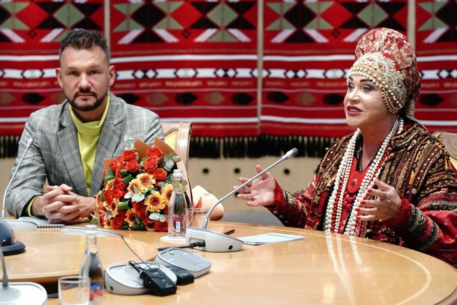 Олег Яровиков