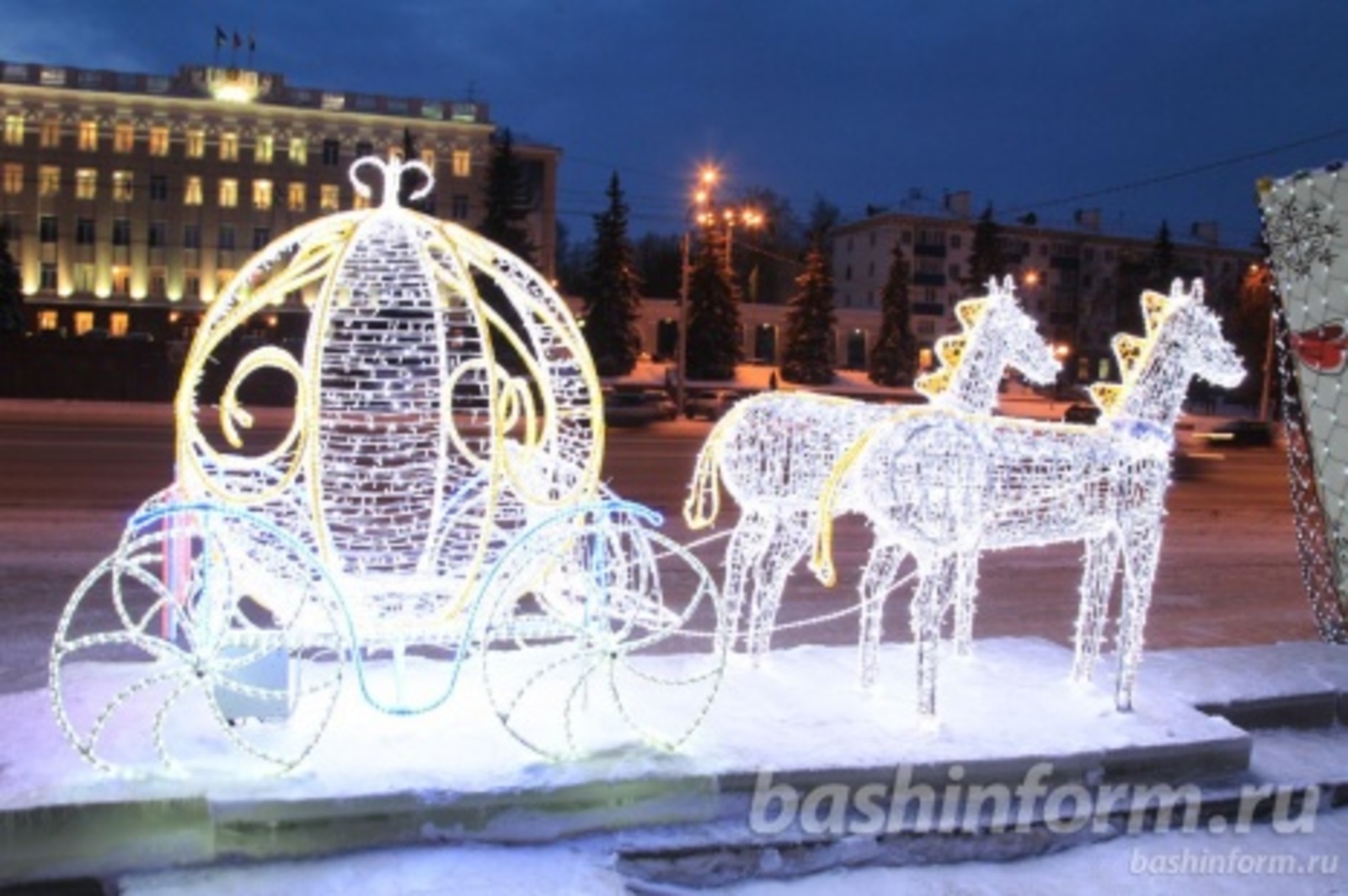 Олег Яровиков