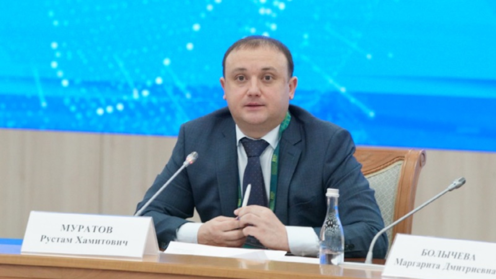 Олег Яровиков