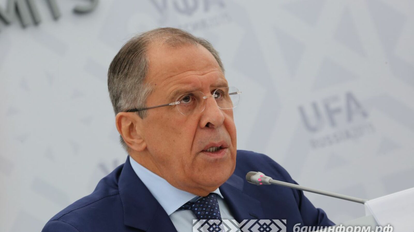 Андрей Старостин