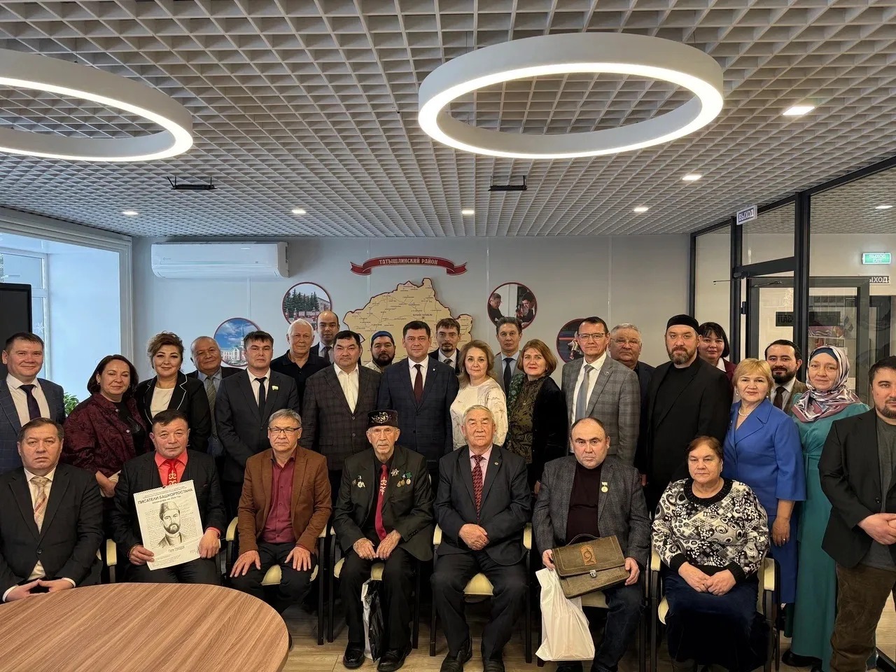 страница Урала Кильсенбаева канал MAX