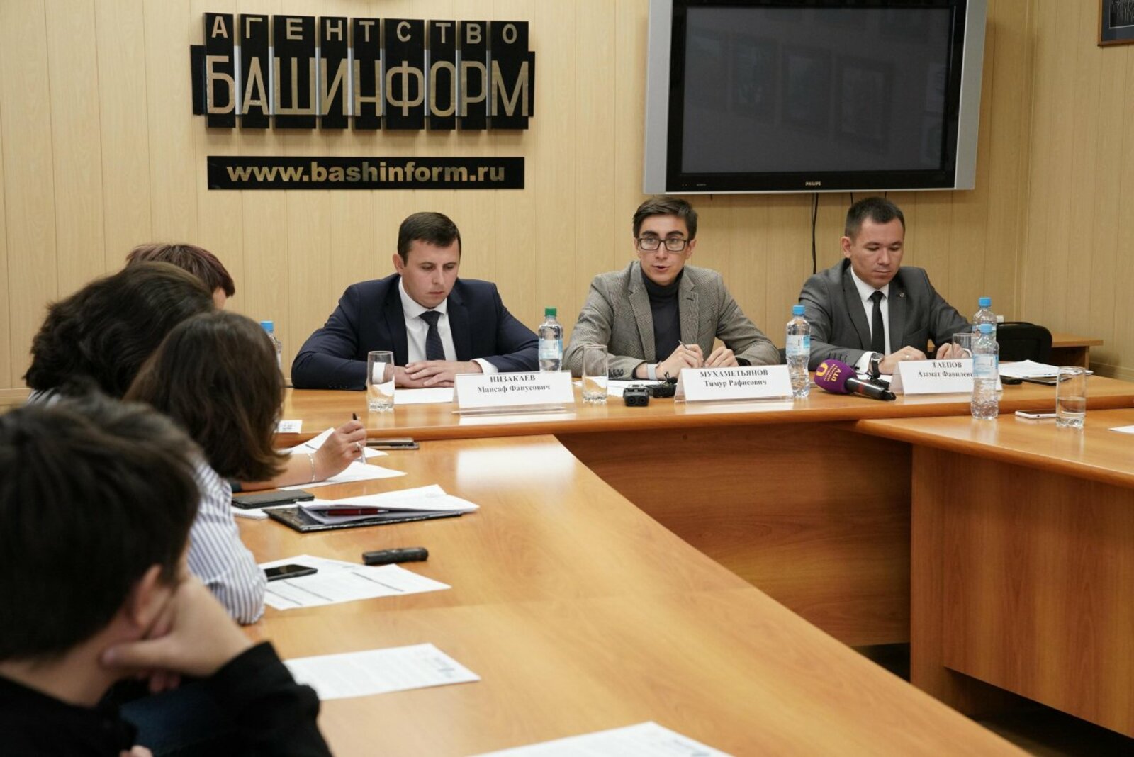 Олег Яровиков
