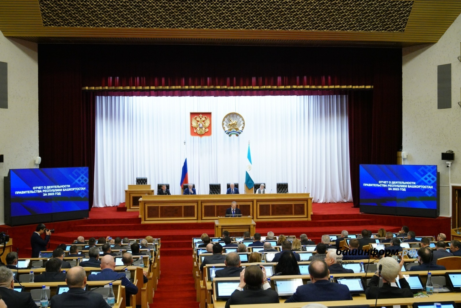 Олег Яровиков