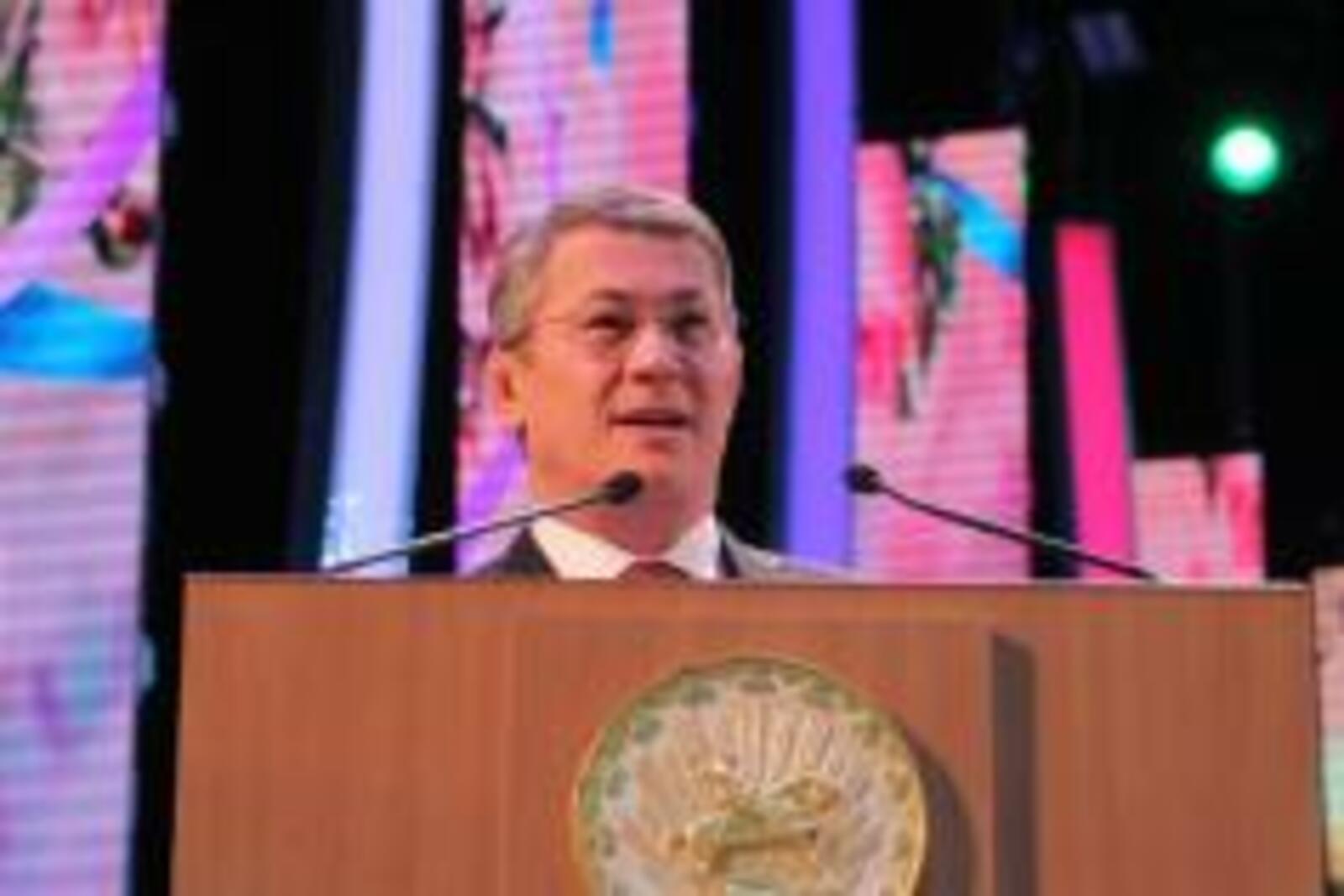 Олег Яровиков