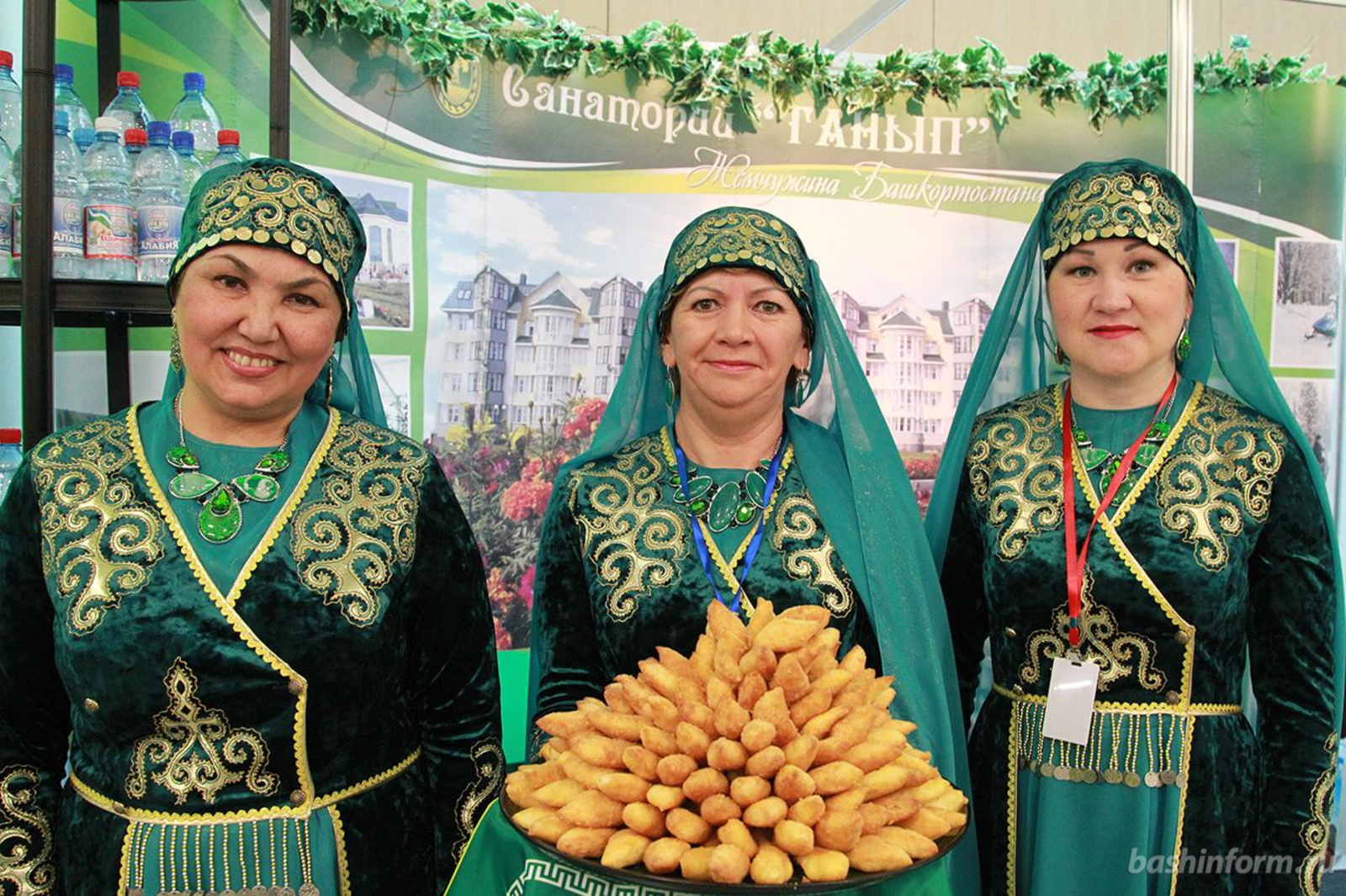 Олег Яровиков