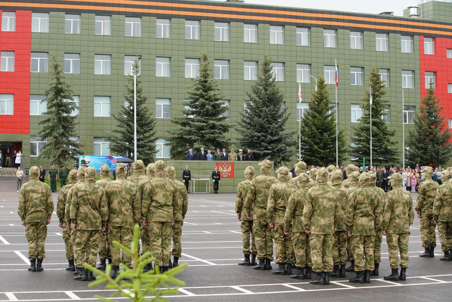 Олег Яровиков