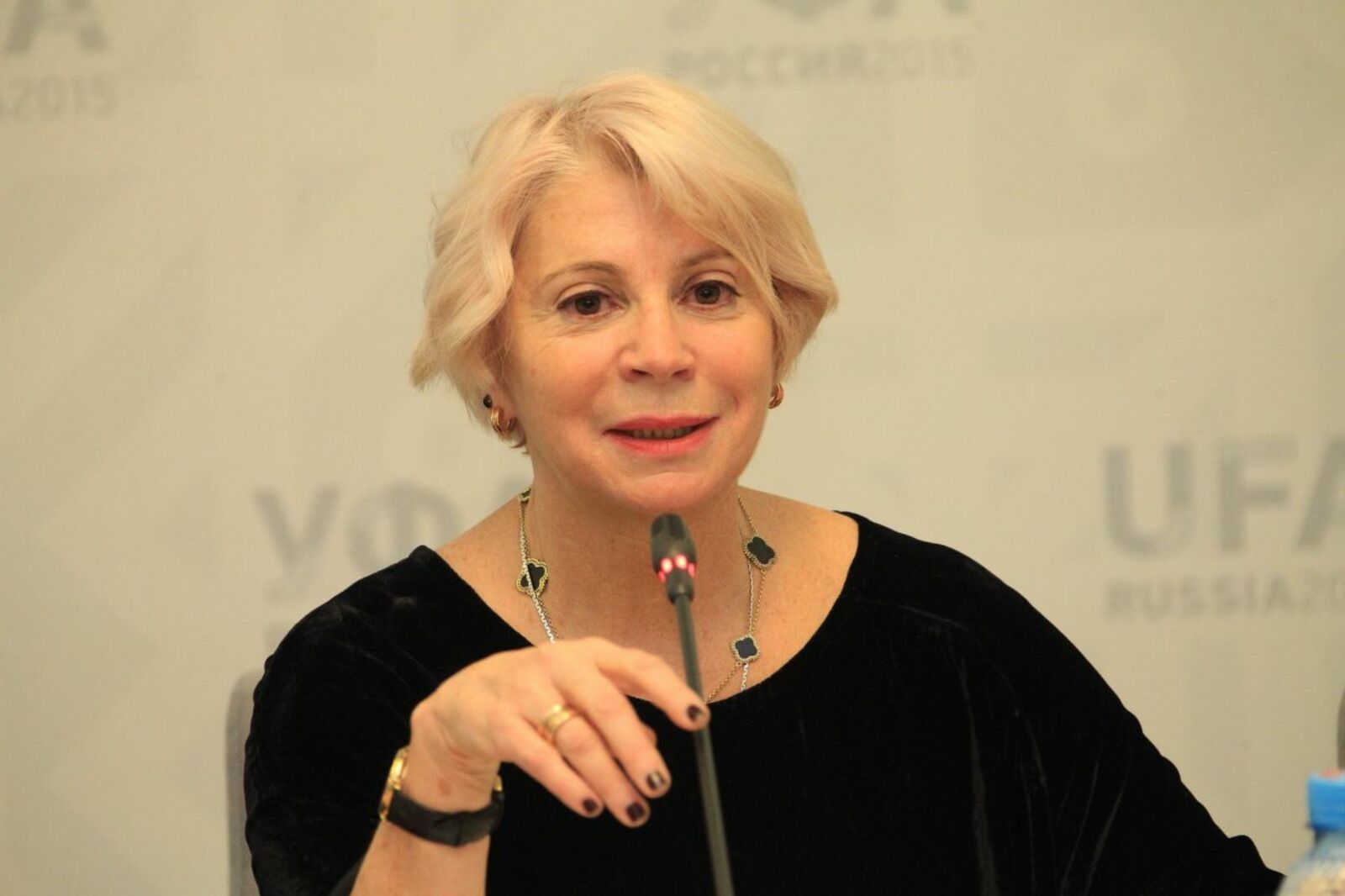 Олег Яровиков