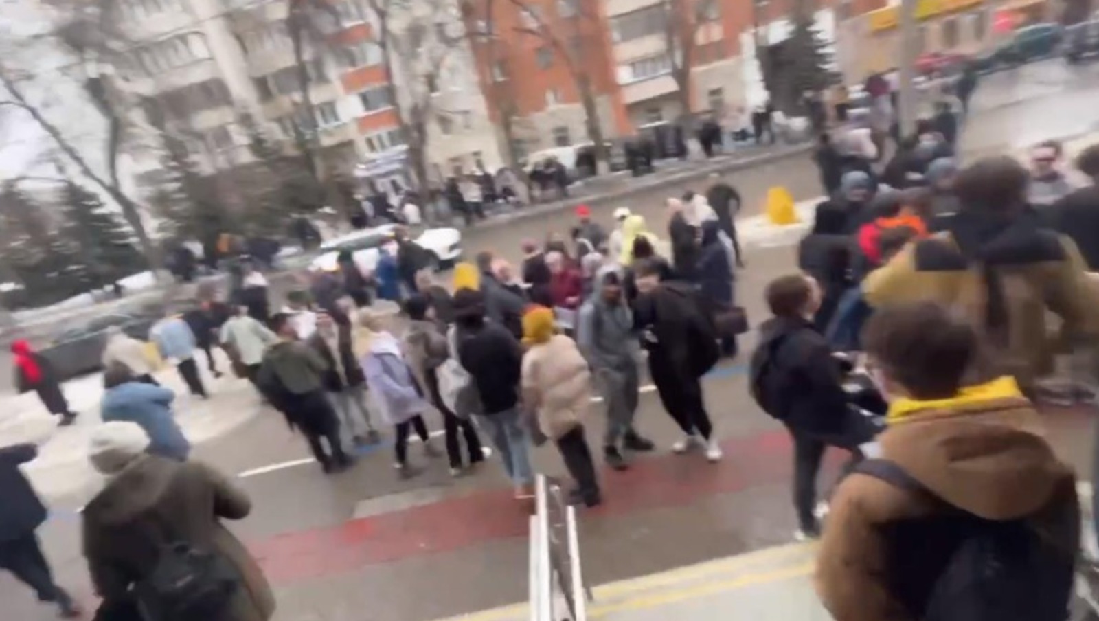 соцсети, эвакуация в одном из колледжей Уфы