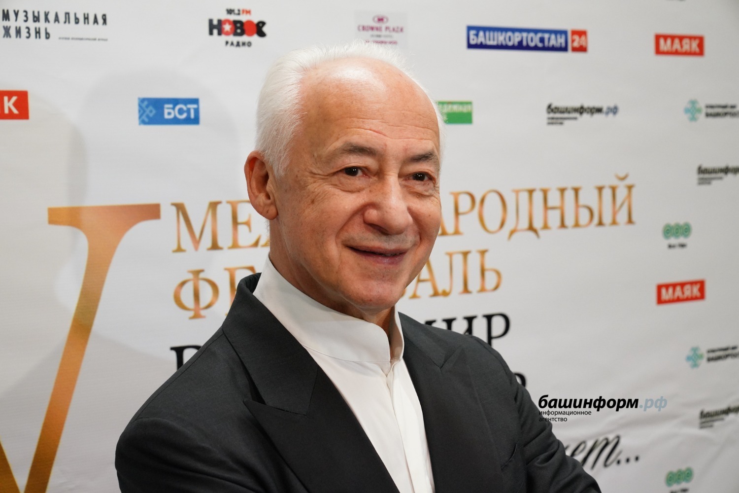 Олег Яровиков