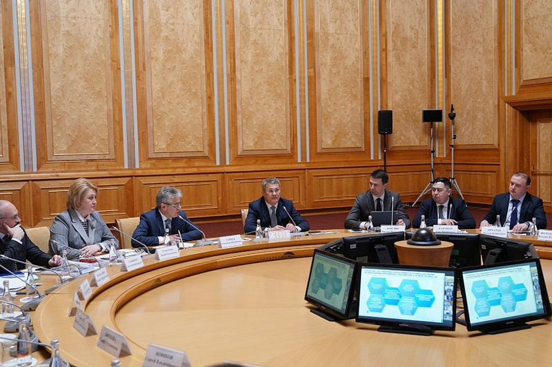 Радий Хабиров выступил на заседании Совета по региональной политике Российской академии наук