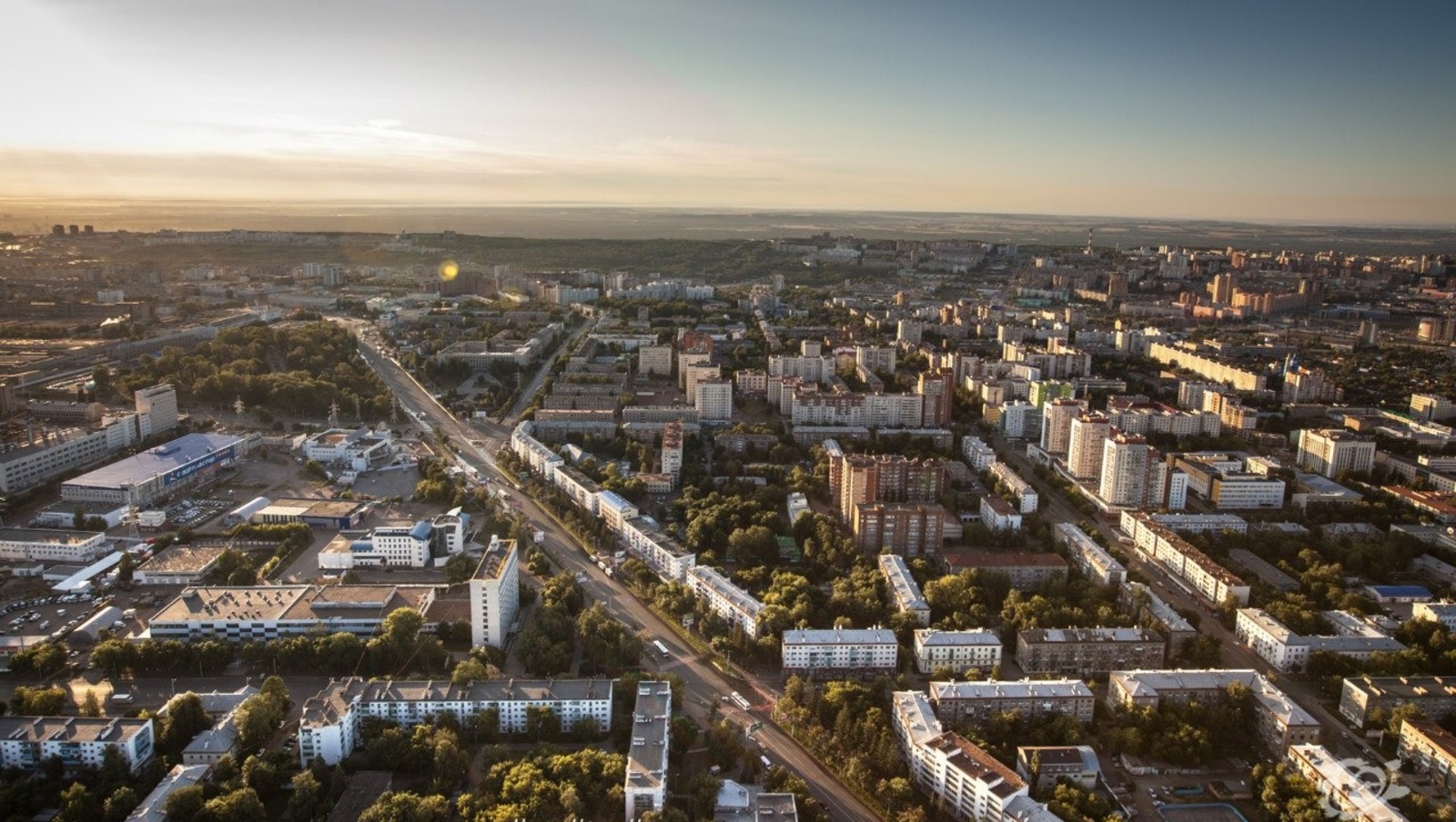 Уфа маленький город. Город Салават Башкортостан. Салават центр города. Население Салавата Башкортостан. Городской округ город Салават.