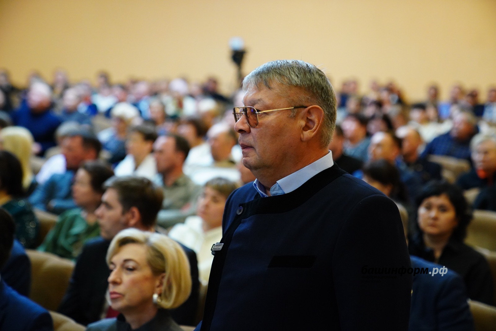 Олег  Яровиков