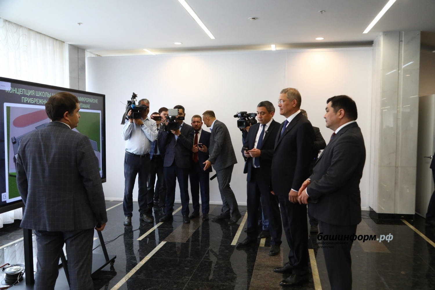 Валерий Шахов