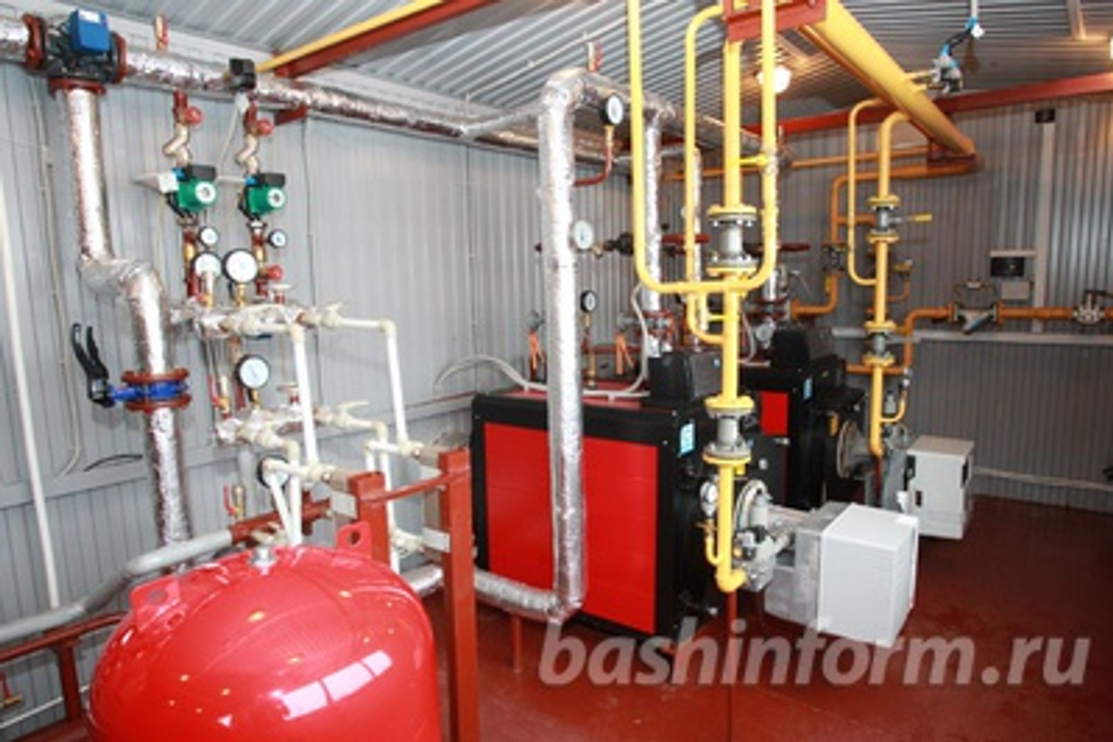 Олег Яровиков