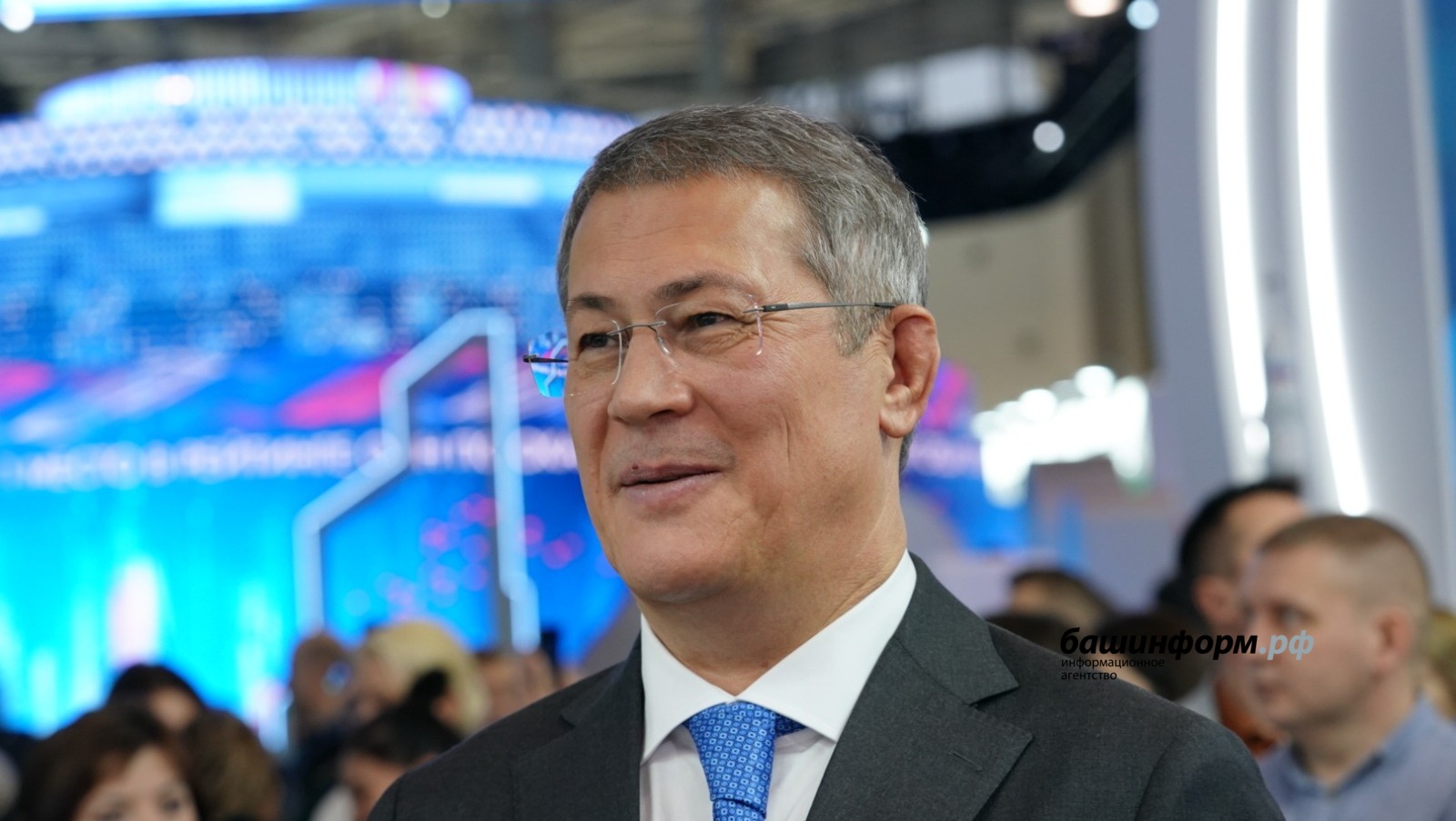 Олег Яровиков