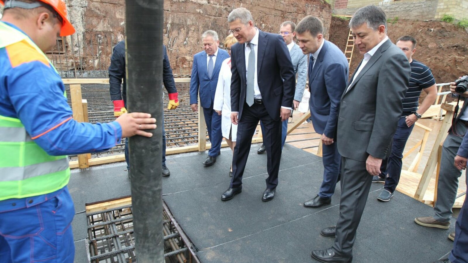 Олег Яровиков