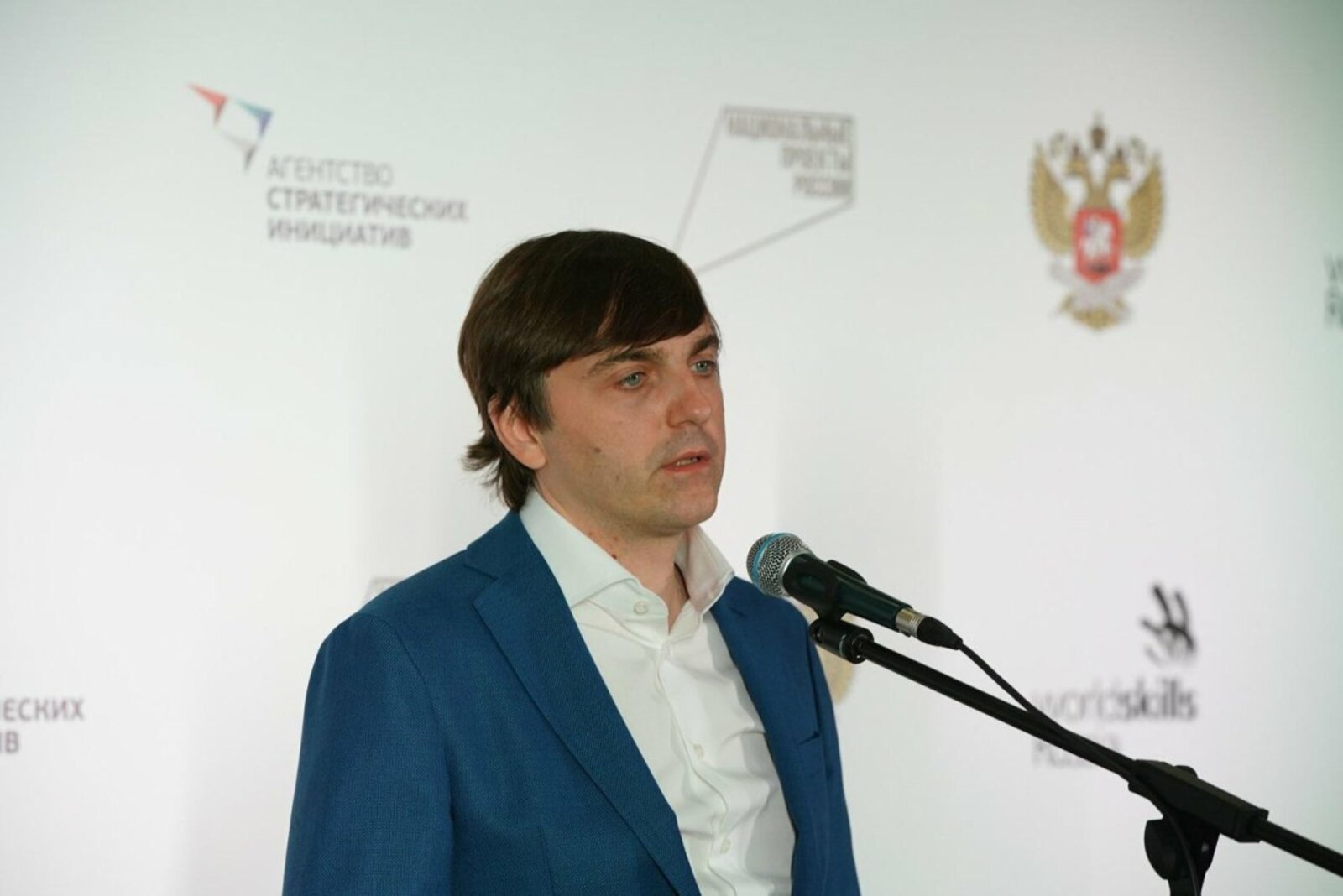 Олег Яровиков