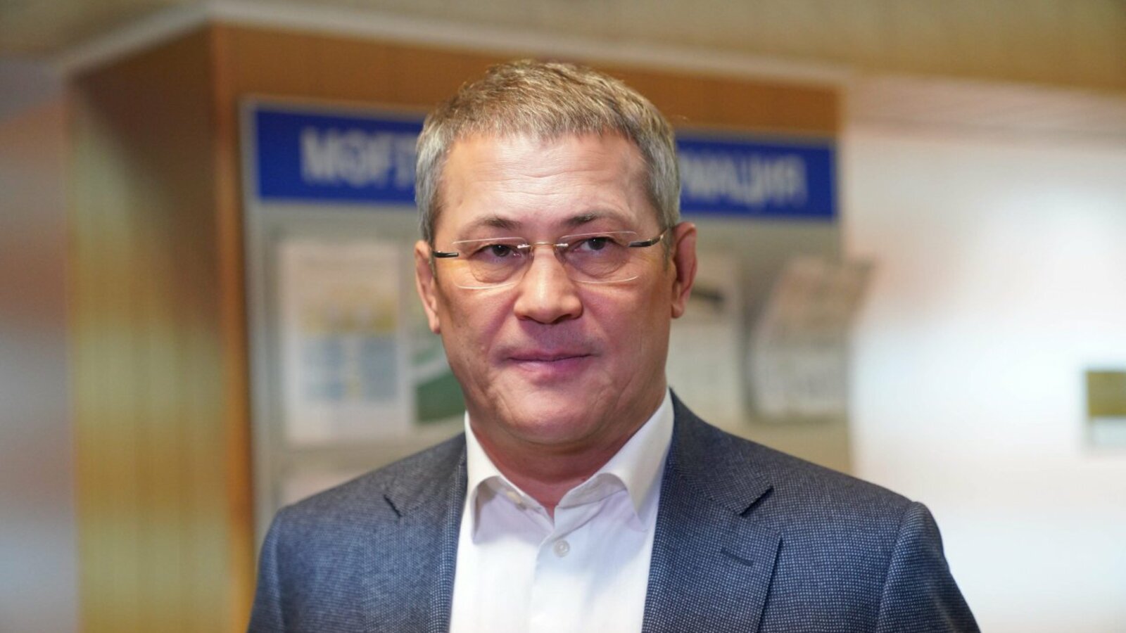 Олег Яровиков