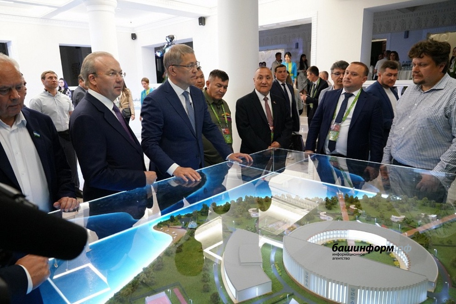 Олег Яровиков