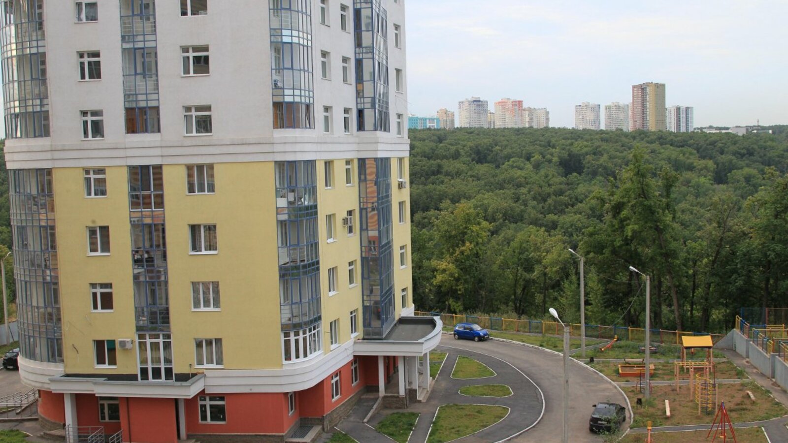 Олег Яровиков