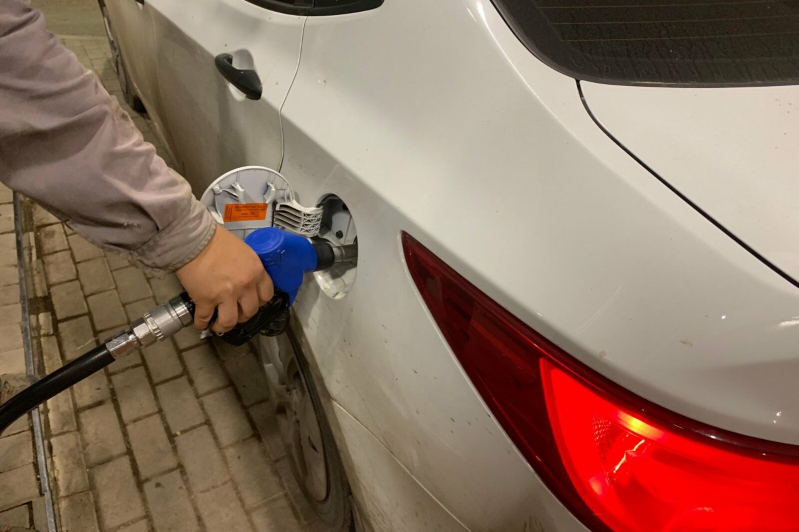 автор