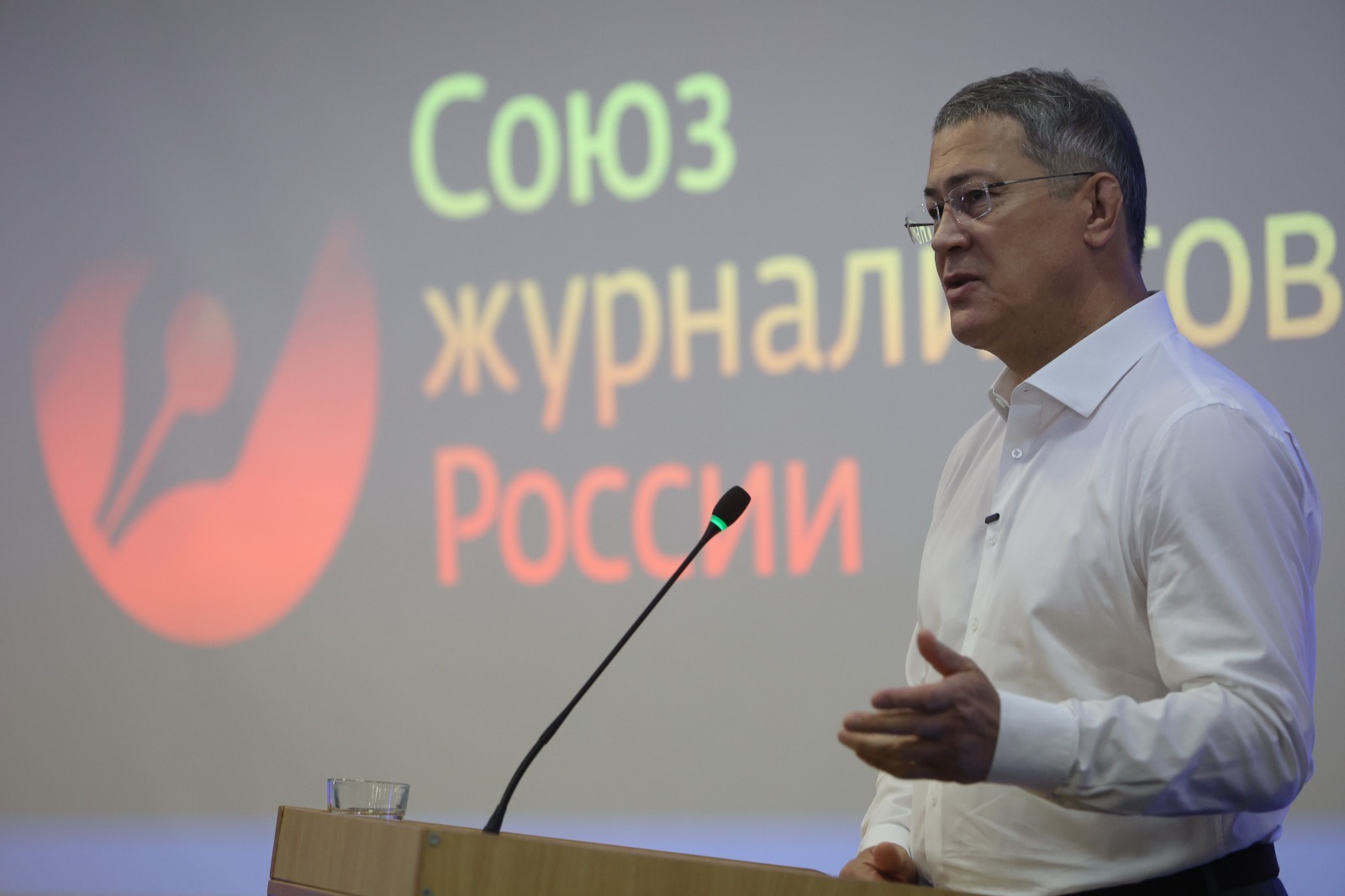 Анвар Галеев