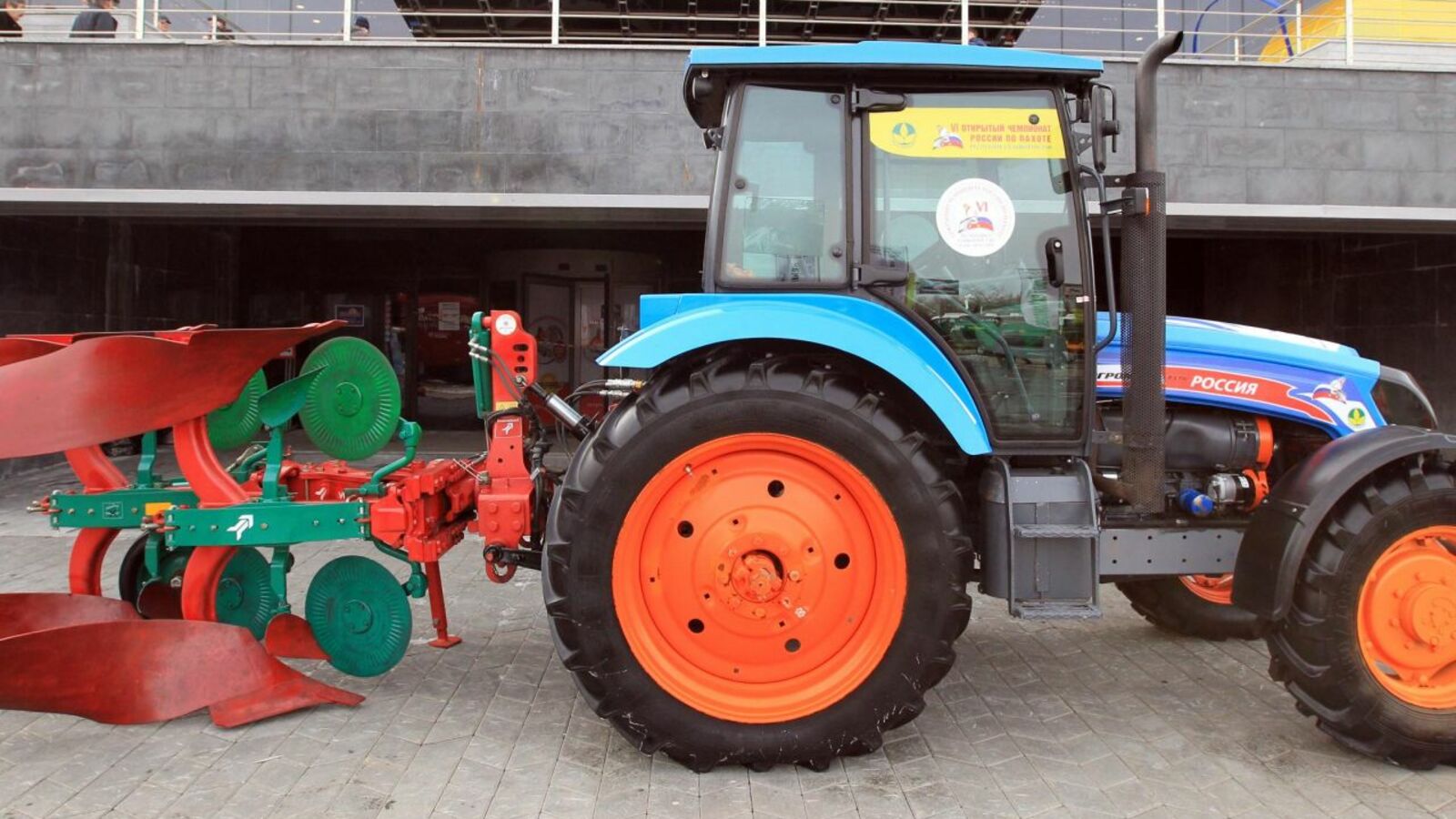 Олег Яровиков