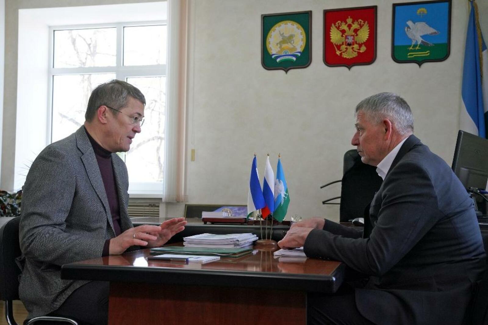 Олег Яровиков