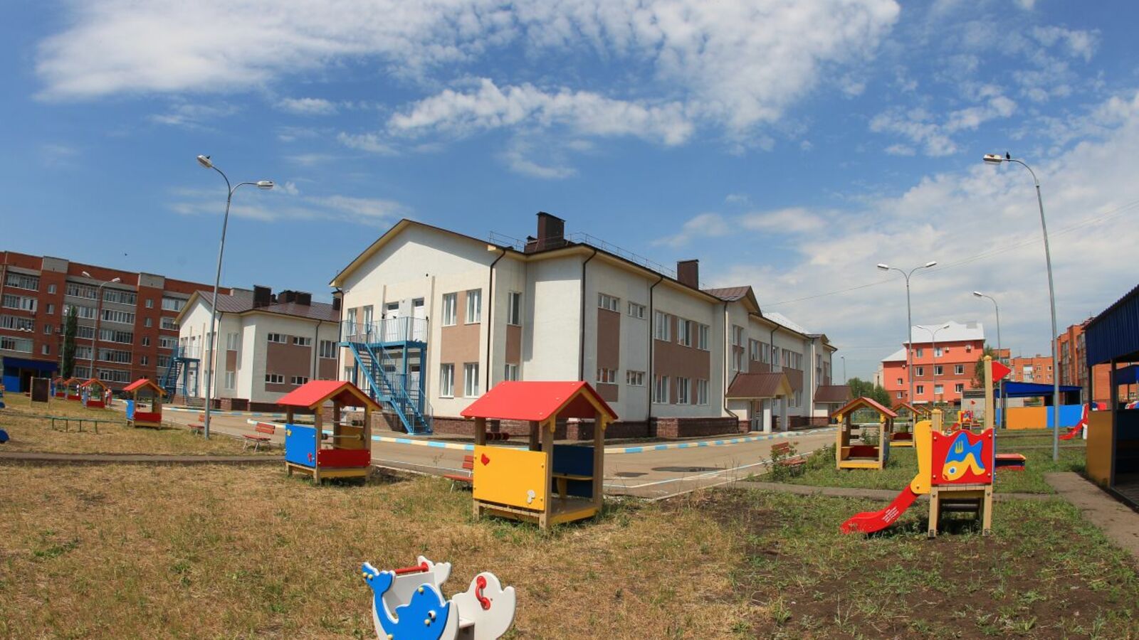 Олег Яровиков