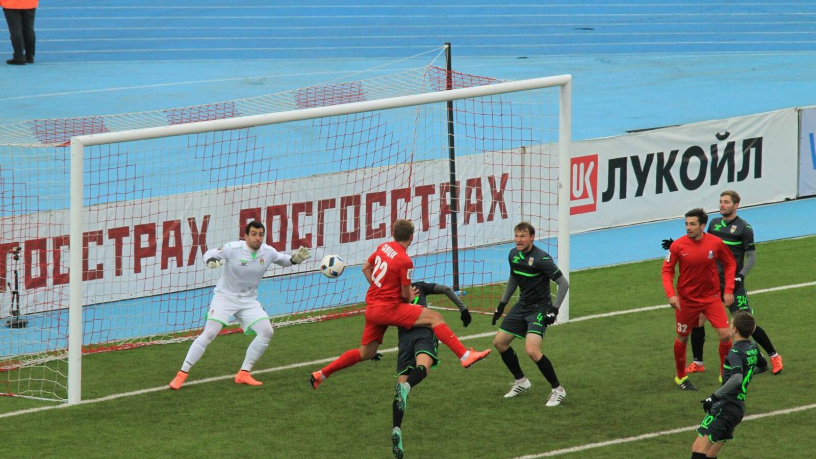 Олег Яровиков