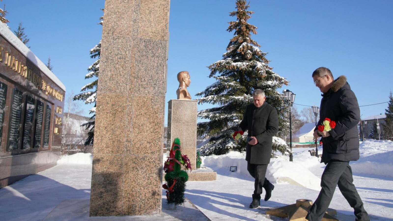 Олег Яровиков