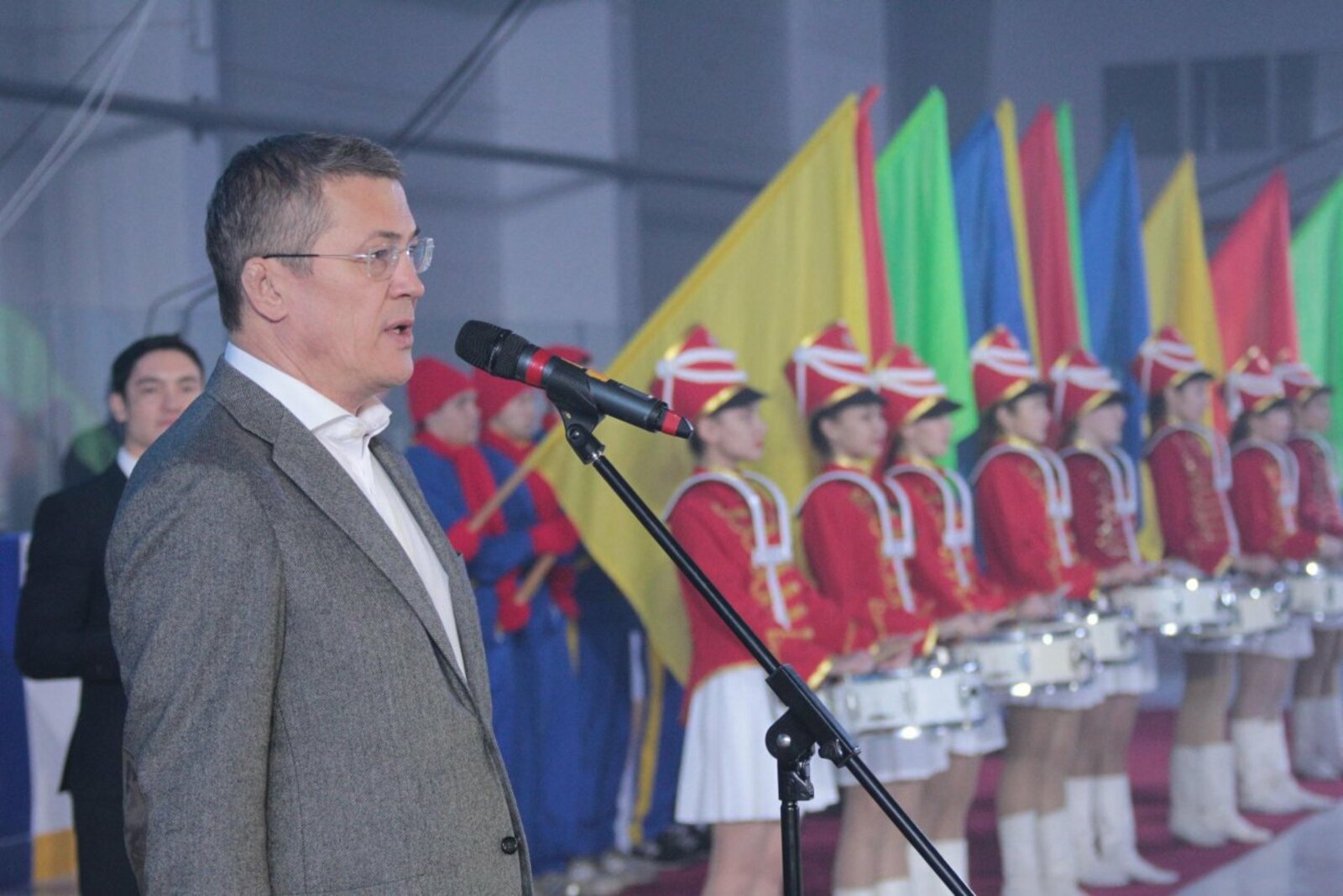 Олег Яровиков