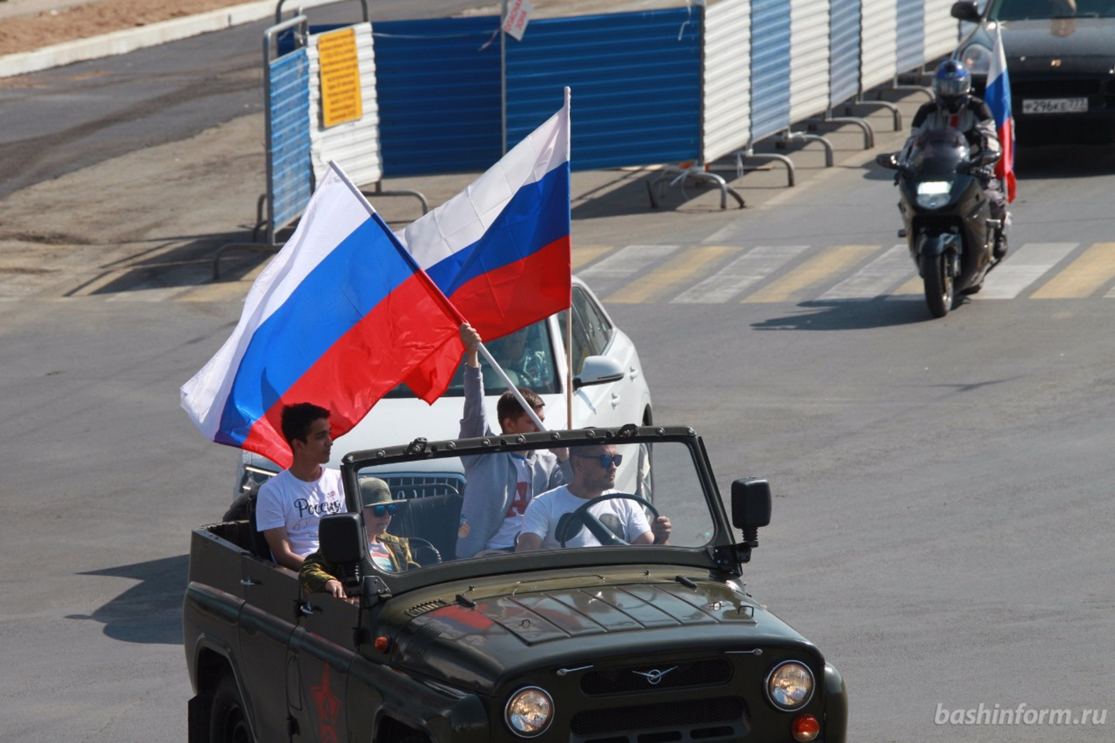Олег Яровиков