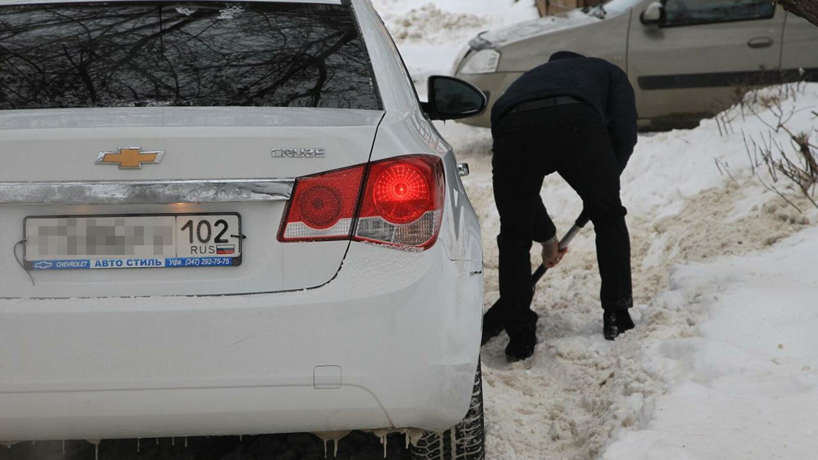 Олег Яровиков