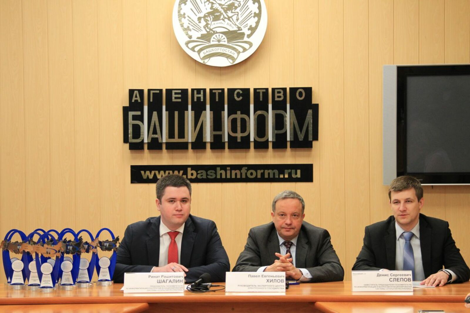 Олег Яровиков