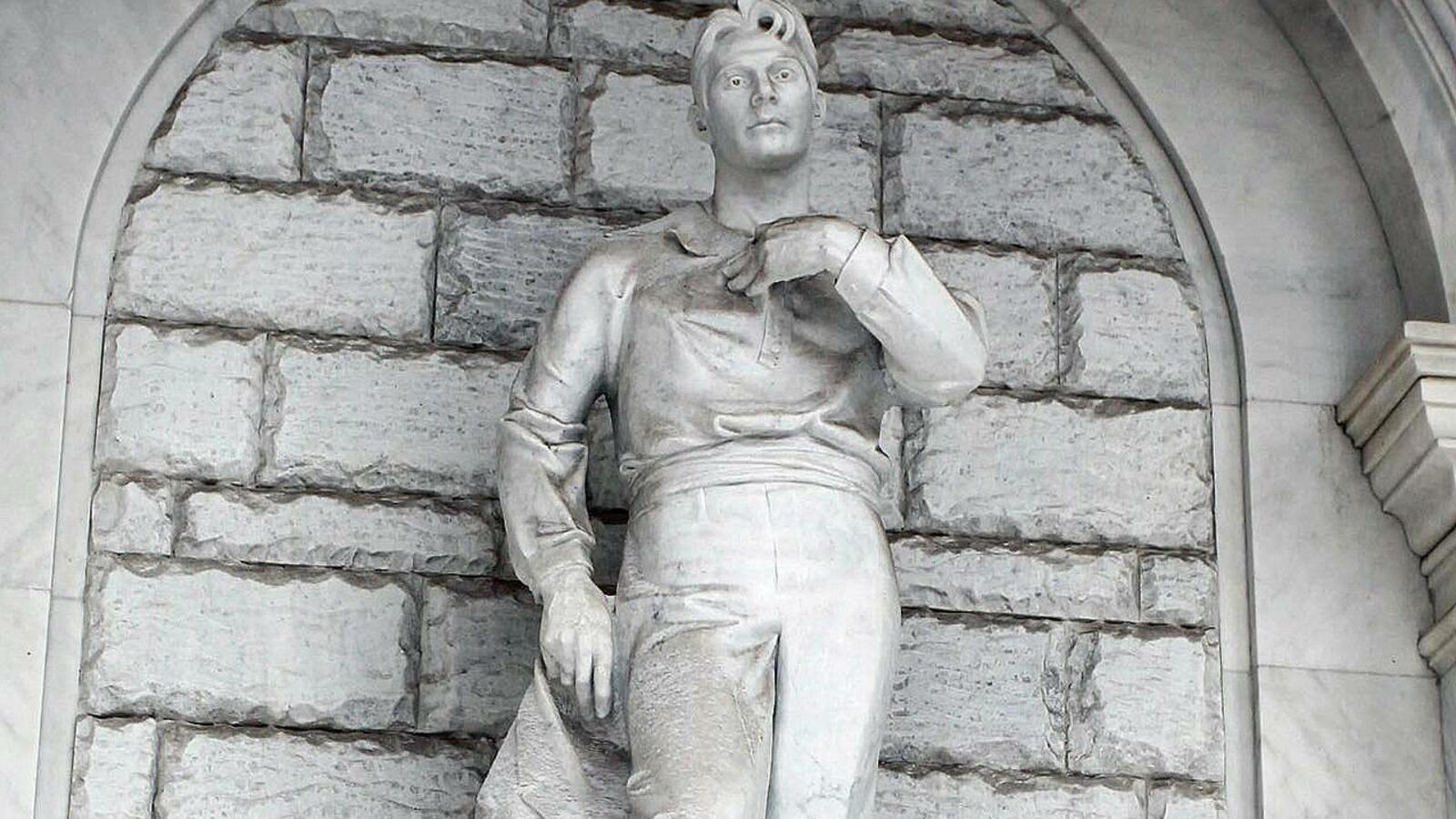 Олег Яровиков