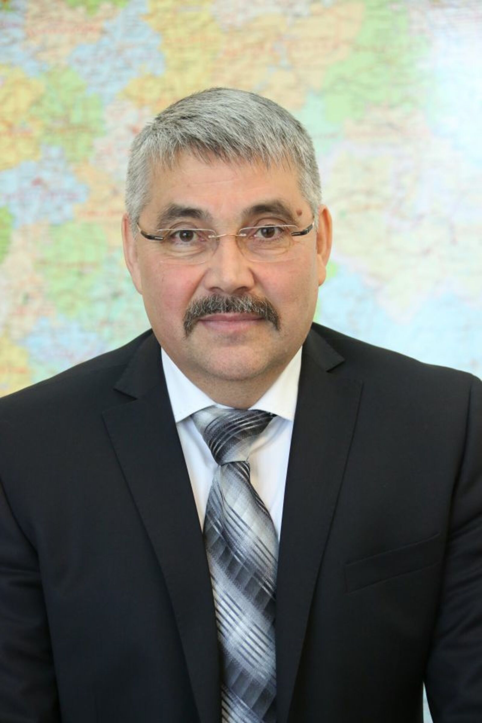 Андрей Старостин